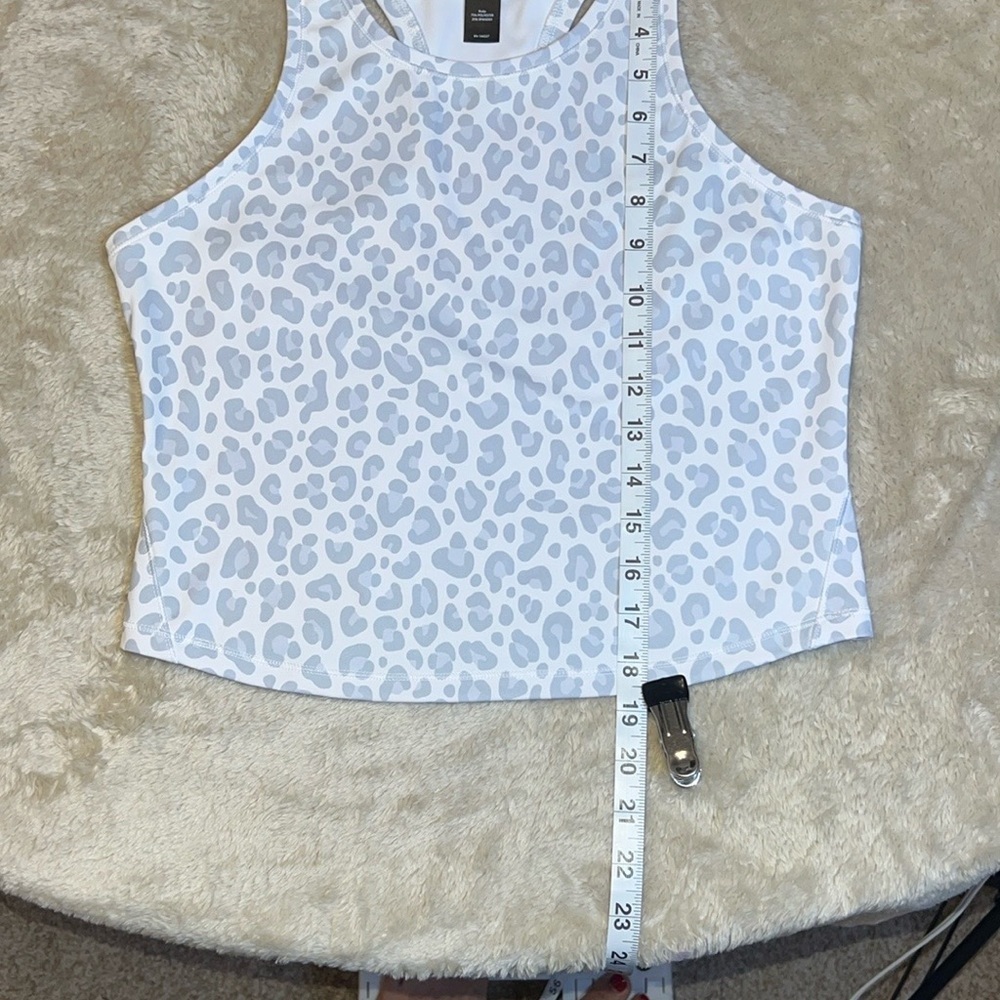 90 Degree‎ By Reflex Gray Leopard top - Picture 4 of 5